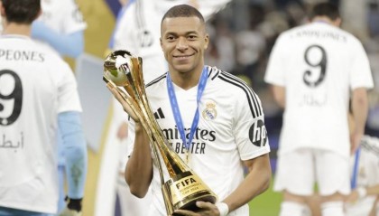 西媒：姆巴佩几周前给皇马一线队所有人送了音响 单价200-300欧元