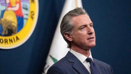 加州州长：过来抓我啊；特朗普：抓他，这很棒！