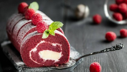 瑞士卷不是一夜爆红的，山姆盒马分食百亿市场