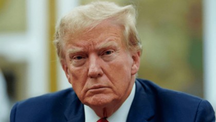 撑不到特朗普上台了？最后关头，普京不再留手，乌克兰全境告急