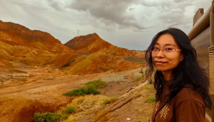 港大女博士放弃985回甘肃，研究县城“失败者”