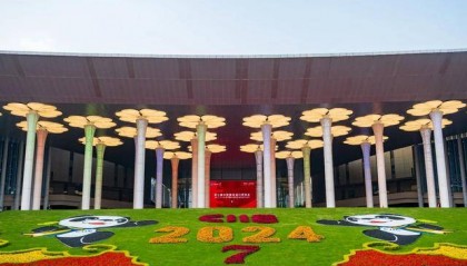 天舟七号货运飞船顺利撤离空间站组合体；中国政府就黄岩岛领海基线发表声明