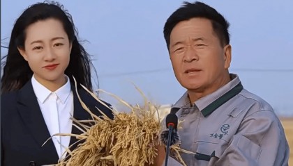 被质疑“太年轻”的文旅副局长，公开道歉