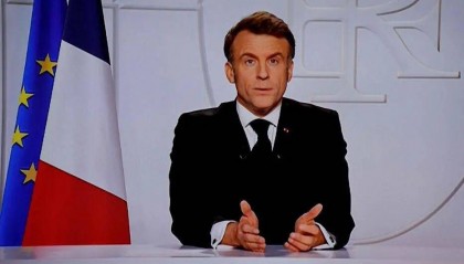 法国总统马克龙：拒绝签订一个脆弱的俄乌停火协议