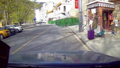 消息证实！他经抢救无效离世，第一天洗完澡后就出现身体不适……