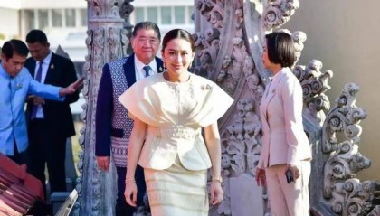 深挖 | 即将访华的泰国总理佩通坦，是他信女儿，也是“泰国第一名媛”