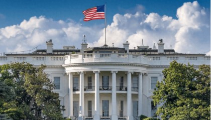 以牙还牙，中方出手太快了！大批中企连夜撤光！越南急忙找上中方