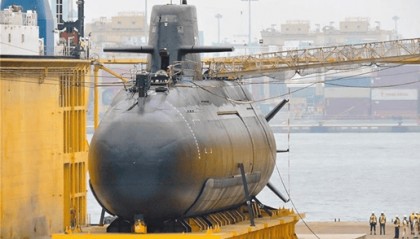 台媒：台“海军参谋长”间接证实，台军首艘自造潜艇“海鲲”号4月海试“跳票”