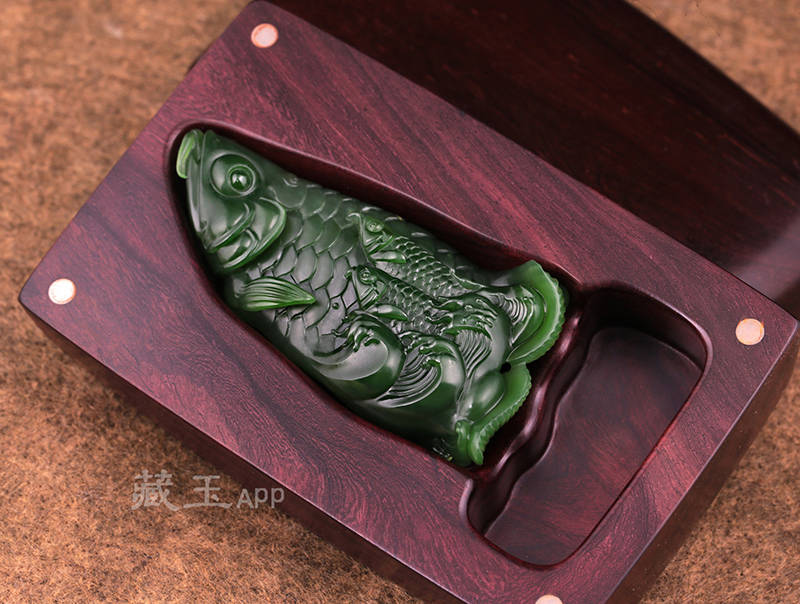 一张新和田玉碧玉价格走势图，克价两万的碧玉什么样？