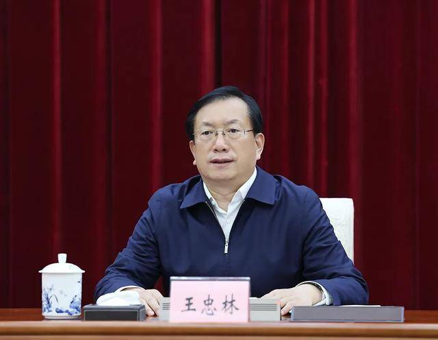 王忠林任湖北省委书记,王蒙徽因年龄原因不再担任