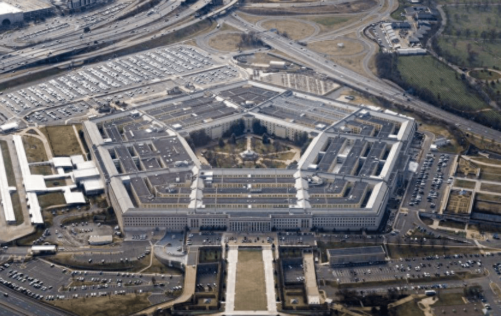 特朗普下令美军大炼稀土,发现一个扎心现实:中国同时垄断两样东西