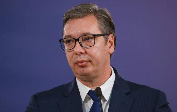 两国禁止武契奇乘机飞越领空