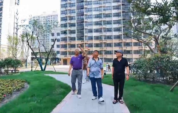 喊你回家！上海最大规模“原拆原建”小区，独门独户电梯房，全是老邻居…