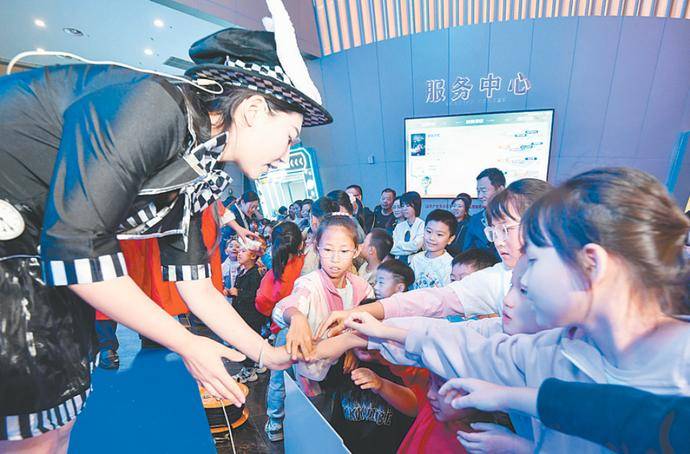 「聚焦首个全国科普月」来，体验别样的科普之旅