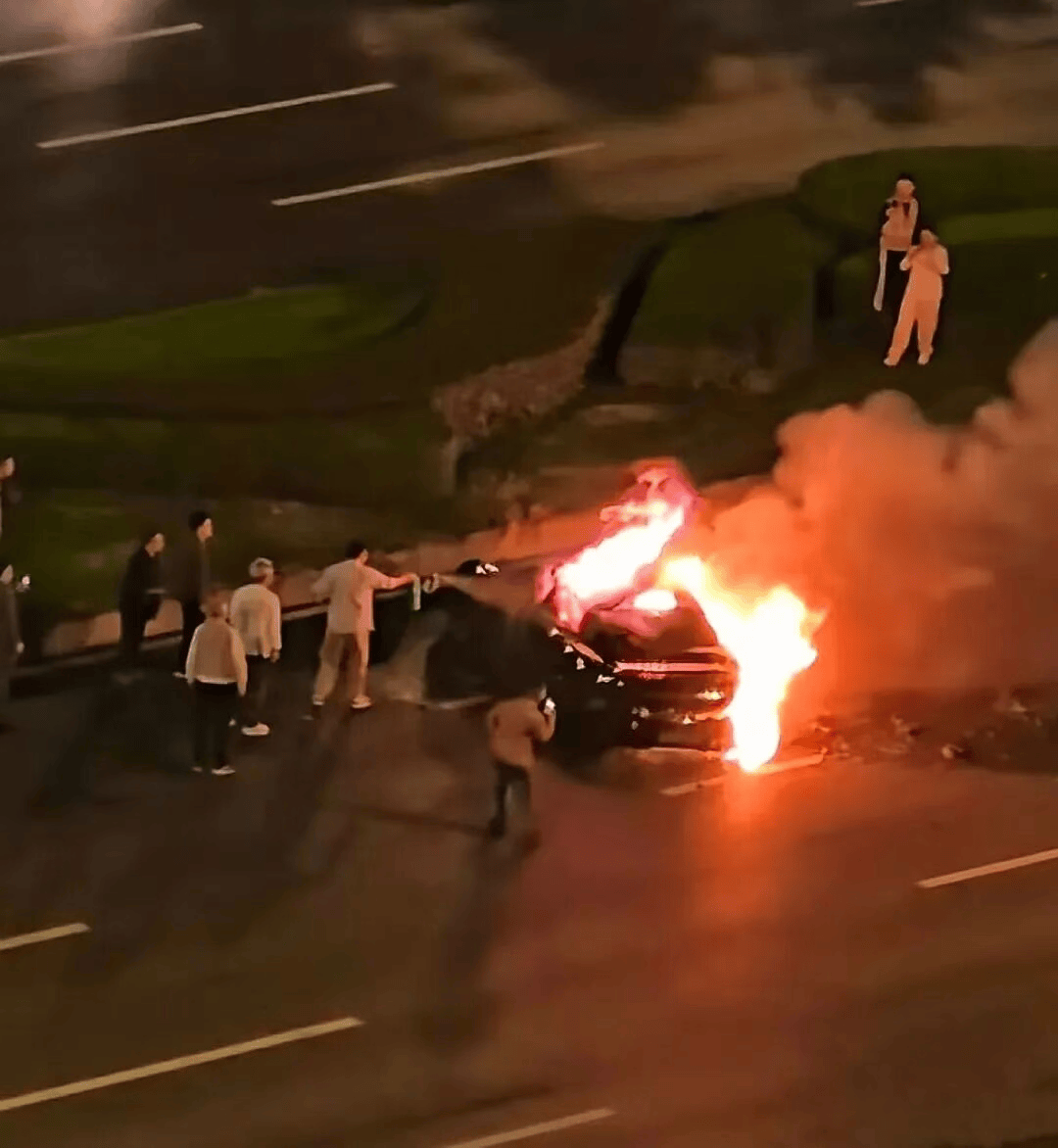 八天三起事故!又一小米SU7驾驶员遇难